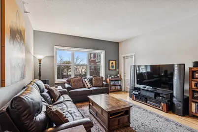 310 E Church Street #101, Libertyville, IL 60048 - Photo 3
