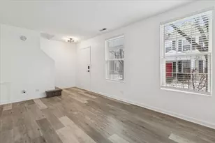 780 Symphony Dr, Aurora, IL 60504 - Photo 5