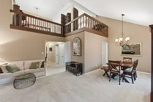 294 W Mallard Point, Lake Barrington, IL 60010 - Photo 7