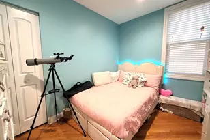 5351 W Foster Ave, Chicago, IL 60630 - Photo 7