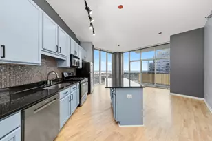 1600 S Indiana Ave, Chicago, IL 60616 - Photo 5