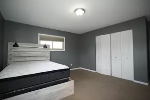 6092 Cleveland St, Merrillville, IN 46410 - Photo 41