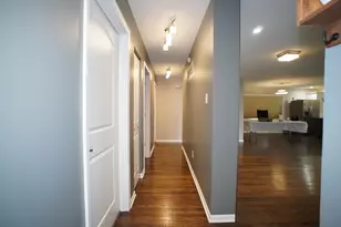 6092 Cleveland St, Merrillville, IN 46410 - Photo 15