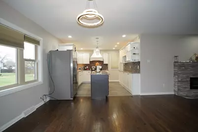 6092 Cleveland Street, Merrillville, IN 46410 - Photo 9