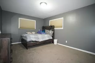 6092 Cleveland St, Merrillville, IN 46410 - Photo 37