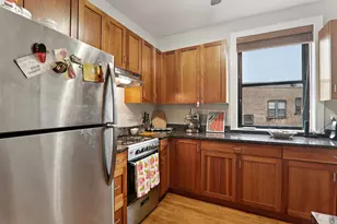 7023 5 N Sheridan Rd, Chicago, IL 60626 - Photo 11