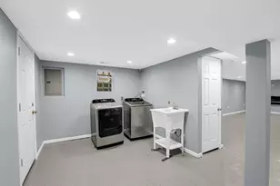 11353 S Stewart Ave, Chicago, IL 60628 - Photo 19