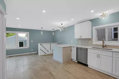 11353 S Stewart Avenue, Chicago, IL 60628 - Photo 9