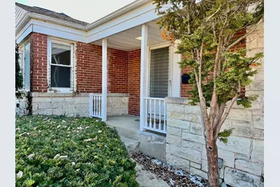 6826 N Kostner Avenue, Lincolnwood, IL 60712 - Photo 13