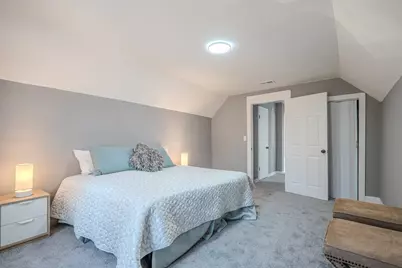 7836 S Saint Lawrence Avenue, Chicago, IL 60619 - Photo 19