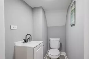 7836 S St Lawrence Ave, Chicago, IL 60619 - Photo 27