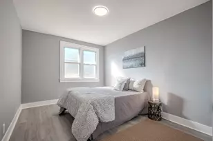 7836 S St Lawrence Ave, Chicago, IL 60619 - Photo 15