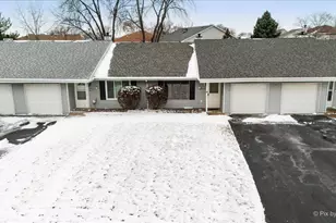 2315 Buttercup Ln, Crest Hill, IL 60403 - Photo 17