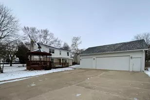 160 Ingleside Ave, Aurora, IL 60506 - Photo 3