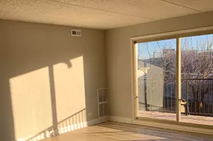 8141 W 84th Pl, Justice, IL 60458 - Photo 3