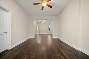 2128 W Cermak Rd, Chicago, IL 60608 - Photo 5