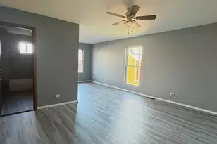 529 N Ravine Dr, Round Lake Park, IL 60073 - Photo 17