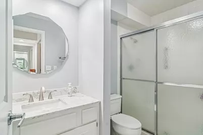 101 Old Oak Drive #305, Buffalo Grove, IL 60089 - Photo 19