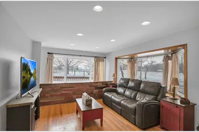 13535 County Line Road, Garden Prairie, IL 61038 - Photo 7