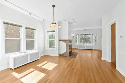 7425 N California Avenue, Chicago, IL 60645 - Photo 7