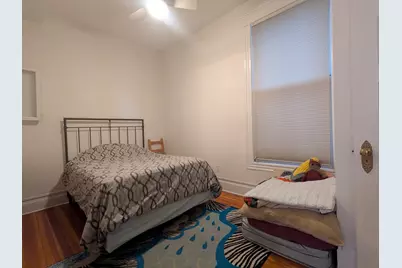 1402 W Belle Plaine Avenue #2, Chicago, IL 60613 - Photo 25