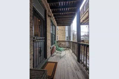 1402 W Belle Plaine Avenue #2, Chicago, IL 60613 - Photo 27