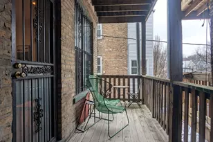 1402 W Belle Plaine Ave, Chicago, IL 60613 - Photo 27