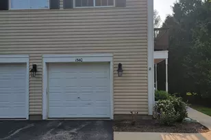 1540 Hickory Rd, Woodstock, IL 60098 - Photo 3