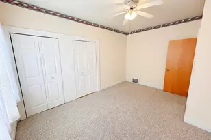 1126 E Main St, Streator, IL 61364 - Photo 13