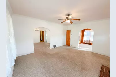1126 E Main Street, Streator, IL 61364 - Photo 5