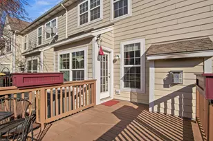 1146 Falcon Ridge Dr, Elgin, IL 60124 - Photo 29