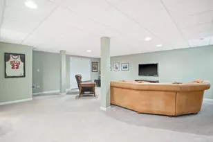 1146 Falcon Ridge Dr, Elgin, IL 60124 - Photo 25