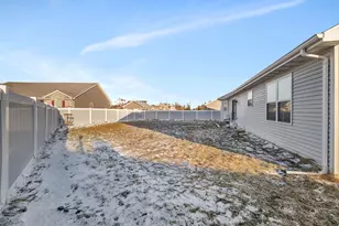 250 S Short Dr, Coal City, IL 60416 - Photo 23