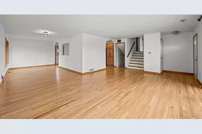 1804 E Euclid Avenue, Arlington Heights, IL 60004 - Photo 3