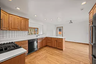 1804 E Euclid Ave, Arlington Heights, IL 60004 - Photo 7