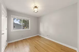 10S160 Alma Ln, Naperville, IL 60564 - Photo 19