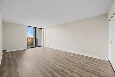 190 S Wood Dale Road #704, Wood Dale, IL 60191 - Photo 13