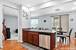 5912 Dublin Ct, McHenry, IL 60050 - Photo 7