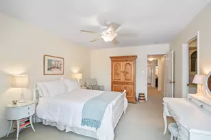 347 Hickory Ln, Lake Barrington, IL 60010 - Photo 15