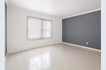 21634 Gailine Avenue, Sauk Village, IL 60411 - Photo 7