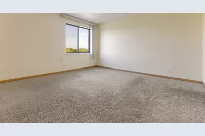 700 Wellington Avenue #419, Elk Grove Village, IL 60007 - Photo 11