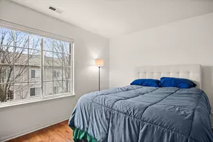 6131 Canterbury Ln, Hoffman Estates, IL 60192 - Photo 17