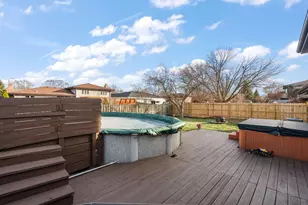 17759 Maple St, Lansing, IL 60438 - Photo 29