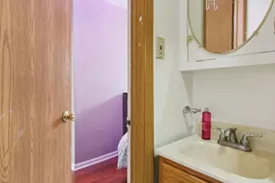 2124 Halsey Dr, Des Plaines, IL 60018 - Photo 19