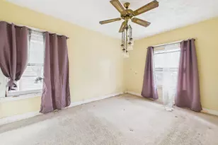 5830 W Race Ave, Chicago, IL 60644 - Photo 13