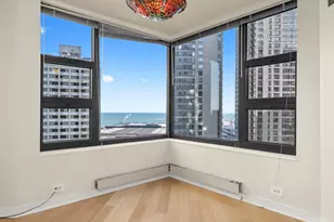 401 E Ontario St, Chicago, IL 60611 - Photo 5