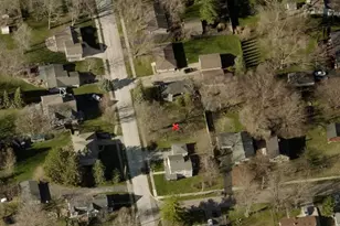 820 N Van Buren St, Batavia, IL 60510 - Photo 1