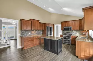 880 Stevens Creek Ln, Forsyth, IL 62535 - Photo 13