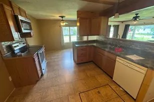 2102 French St, Rock Falls, IL 61071 - Photo 3