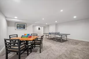 861 Bell Ln, Winnetka, IL 60093 - Photo 45